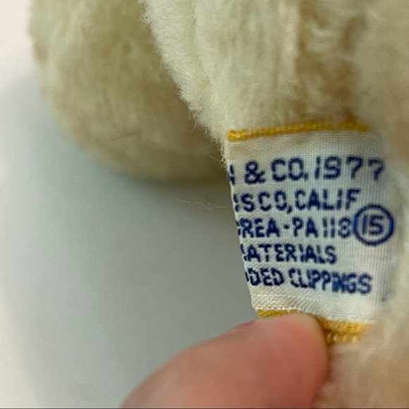 Vintage 1977 R. Dakin Small Stuffed Bear Wind Up Musical Lullaby Plush 8" Works - Picture 8 of 8